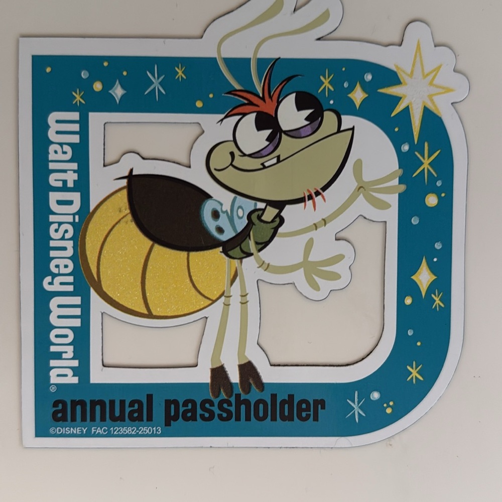 Disney Ray Annual Passholder Magnet